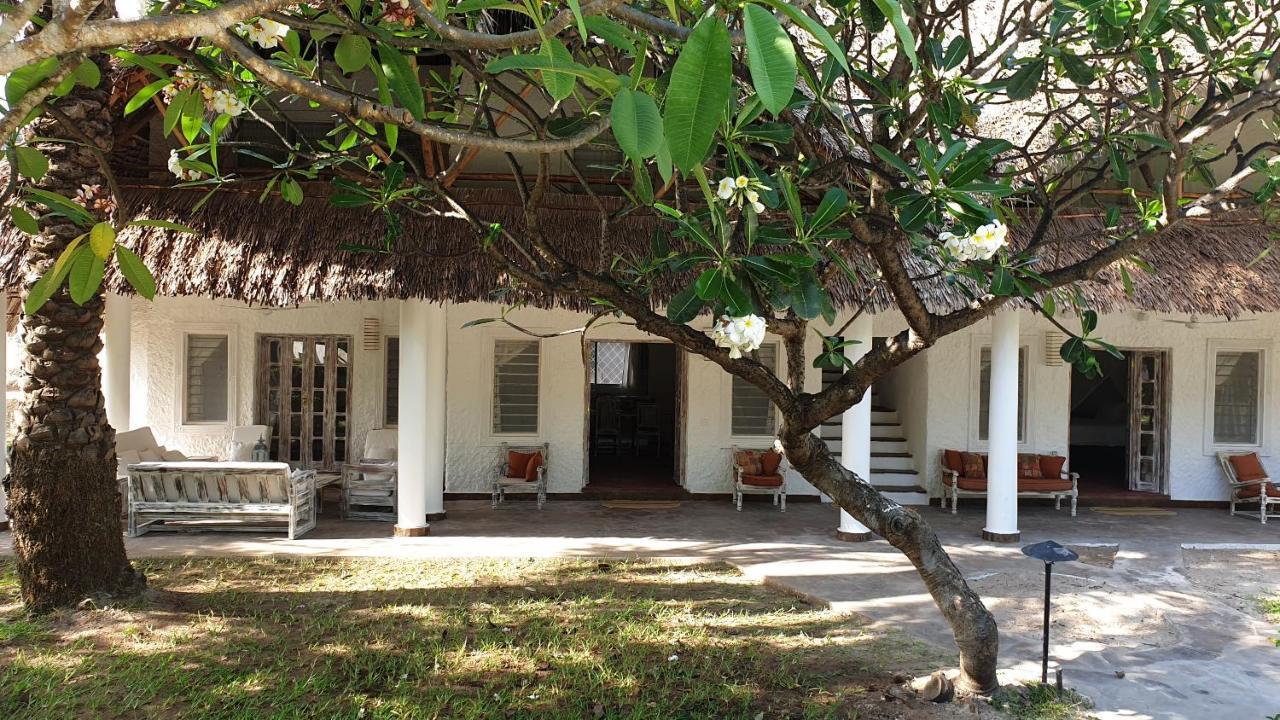 Diwani Cottage Malindi Bagian luar foto